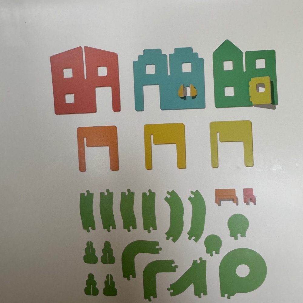 LOVEVERY Wooden Modular Village & Pathway Building Set
